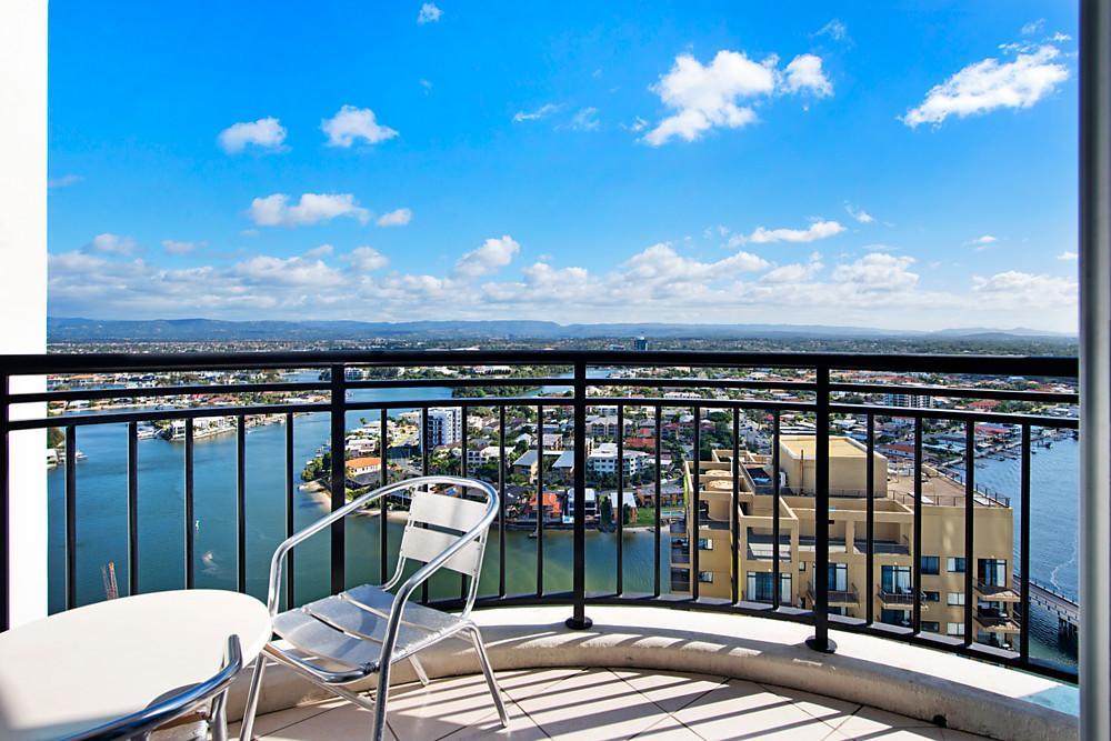 Apartment With Ocean Views Gold Coast Exterior photo