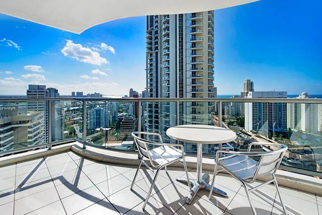 Apartment With Ocean Views Gold Coast Exterior photo