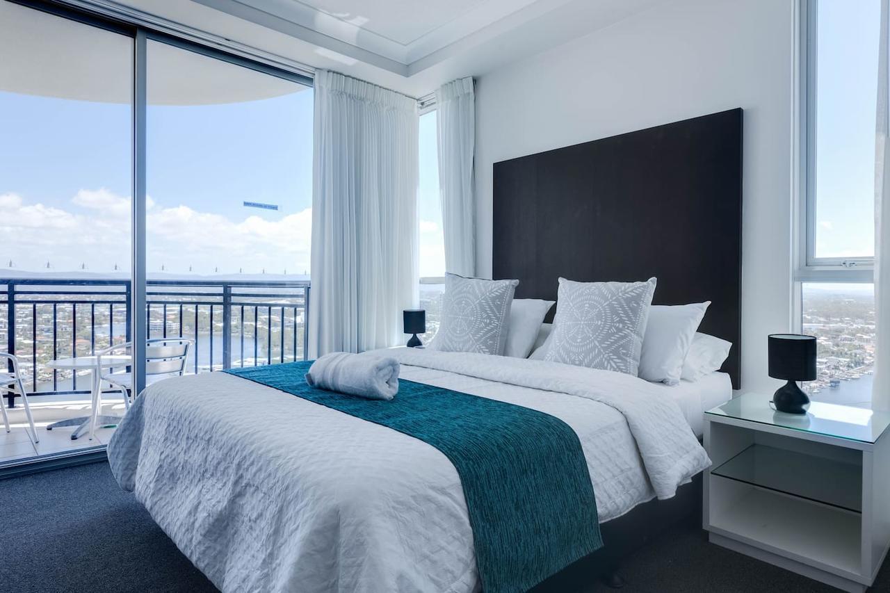 Apartment With Ocean Views Gold Coast Exterior photo